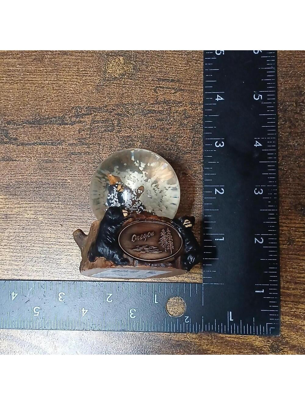 Miniature 2.5" Oregon Snowglobe, Bears, Trees - Picture 7 of 7